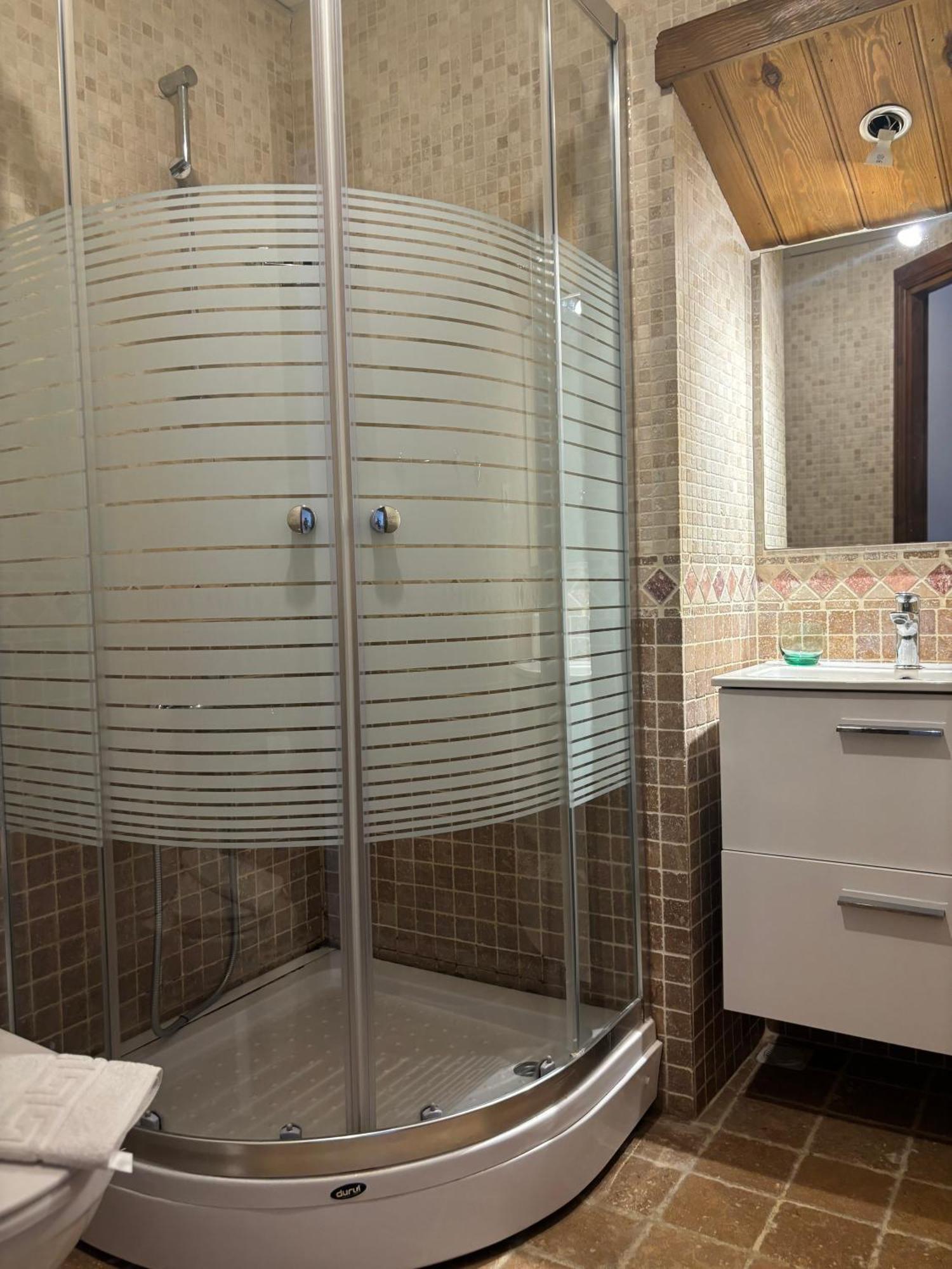 אלאקאטי Tasdelen Hotel מראה חיצוני תמונה